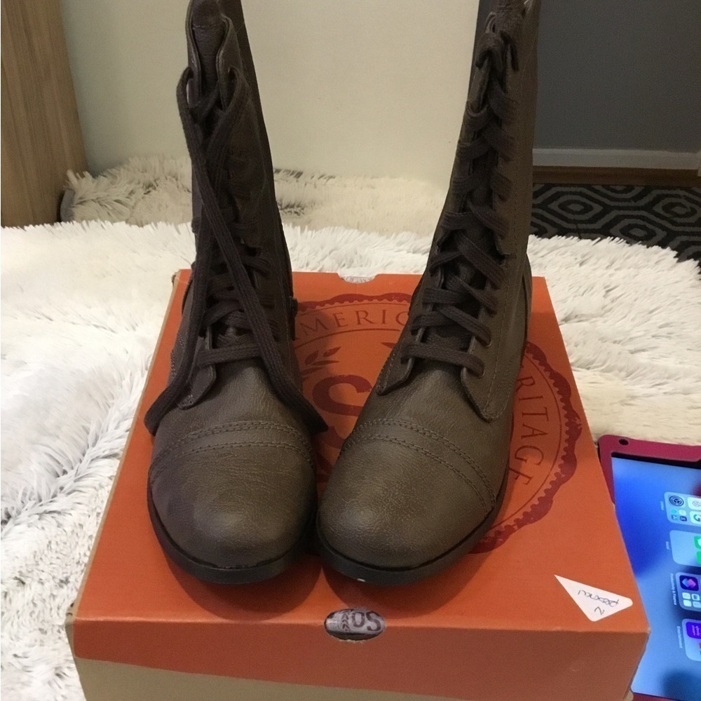 SO Woman’s size 10 mid calf combat boots lace up side zipper new in box